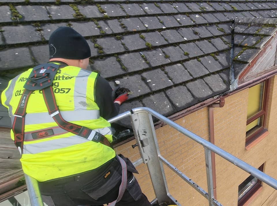Gutter cleaning from a cherry picker in Dundee